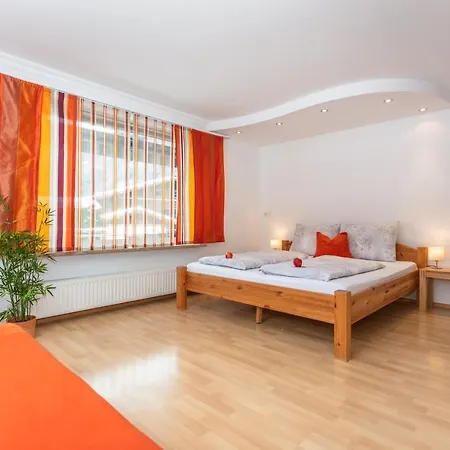 Apartmenthaus Maximilian Neukirchen am Grossvenediger Exterior photo